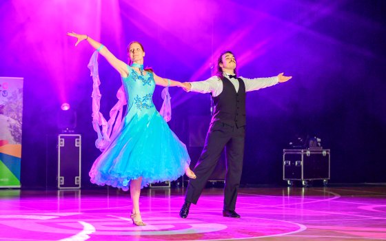 PLESNI TEČAJI ZA ODRASLE PLESNI TEČAJI ZA ODRASLE